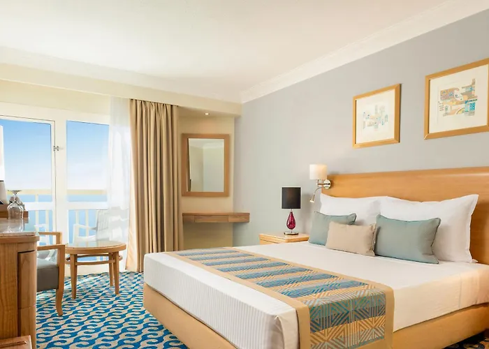 Steigenberger & Nelson Village, 5*