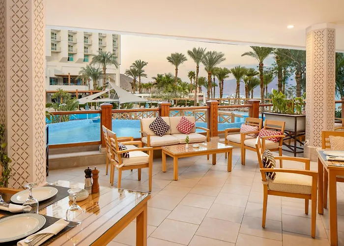 Steigenberger & Nelson Village, 5*