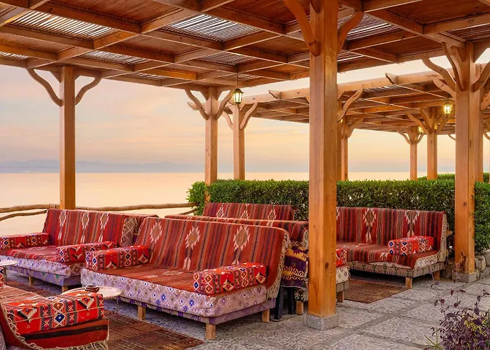 Steigenberger & Nelson Village, Resort 5*