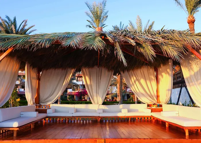 Steigenberger & Nelson Village, Resort 5*